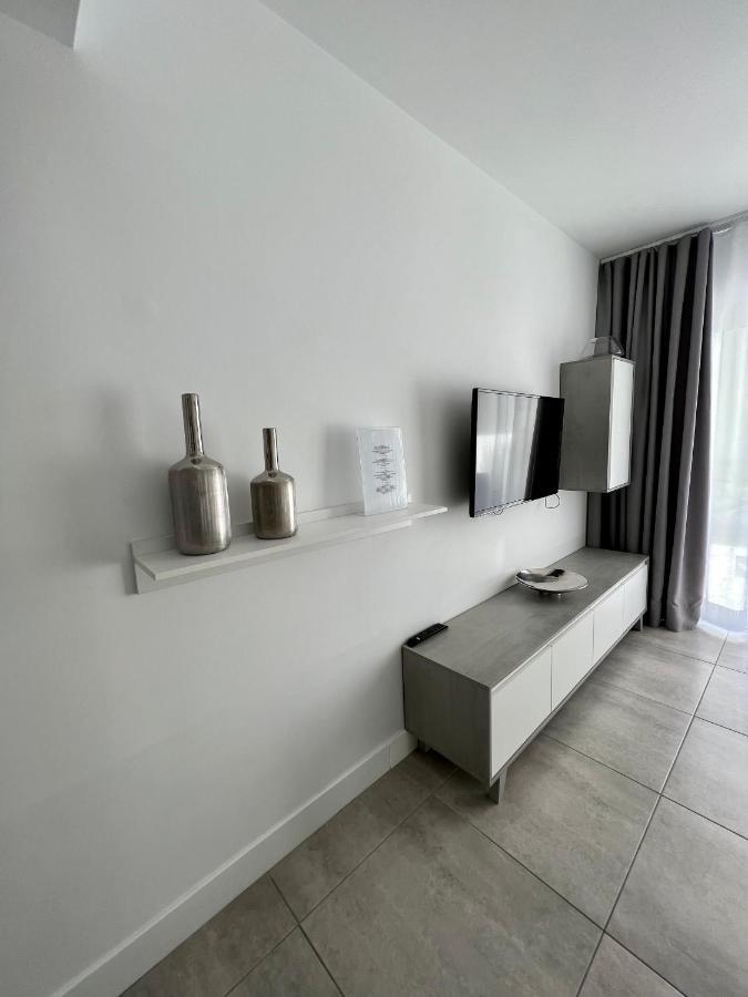 Corralejo Bristol Terrace Apartment Con Giardino Privato Esterno Luaran gambar